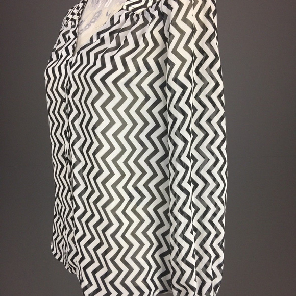 Bellatrix S Chevron Blouse Semi Sheer Button Top - Picture 7 of 7